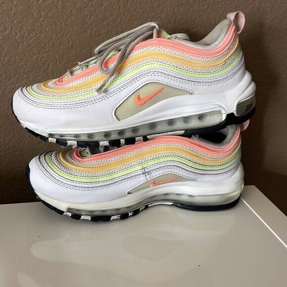 Women’s Air Max 97 Essential 'White Melon mint Volt' size 6.5 - Picture 2 of 7